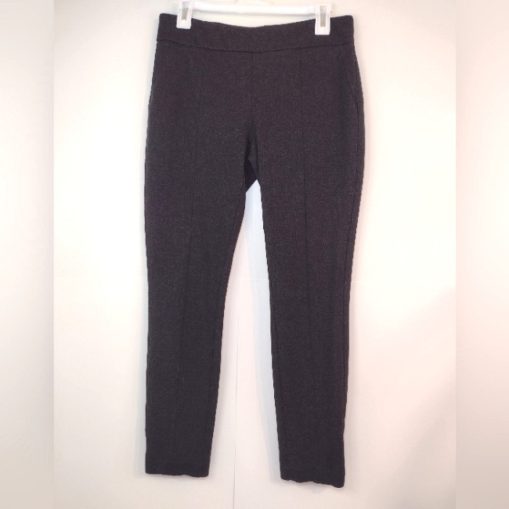 Hilary Radley women's dark grey leggings size (M)
